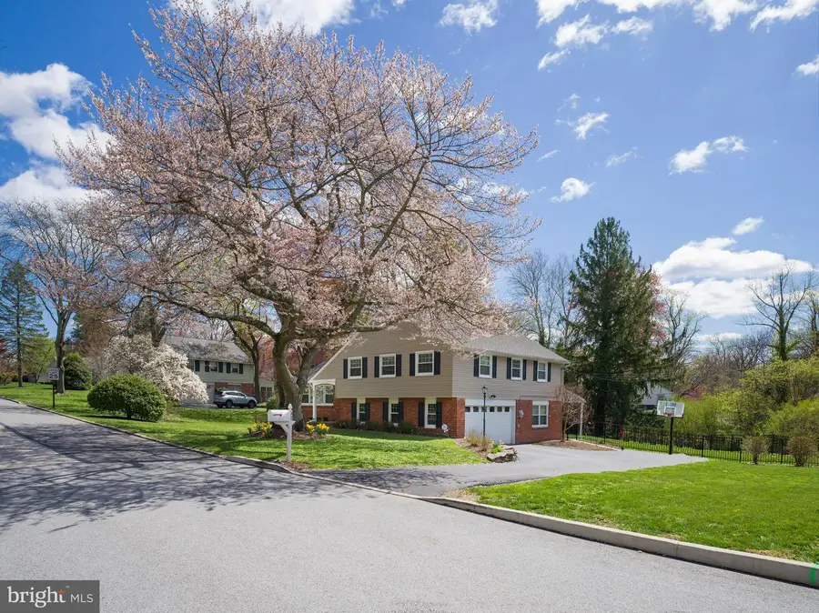 93 Hillside Rd, Wayne, PA 19087 - #3