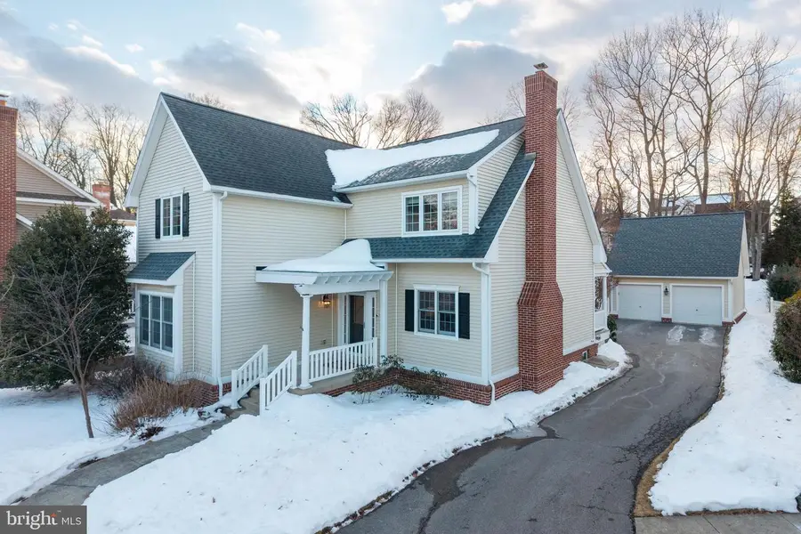 956 Pinehurst Dr, Chester Springs, PA 19425 - #2