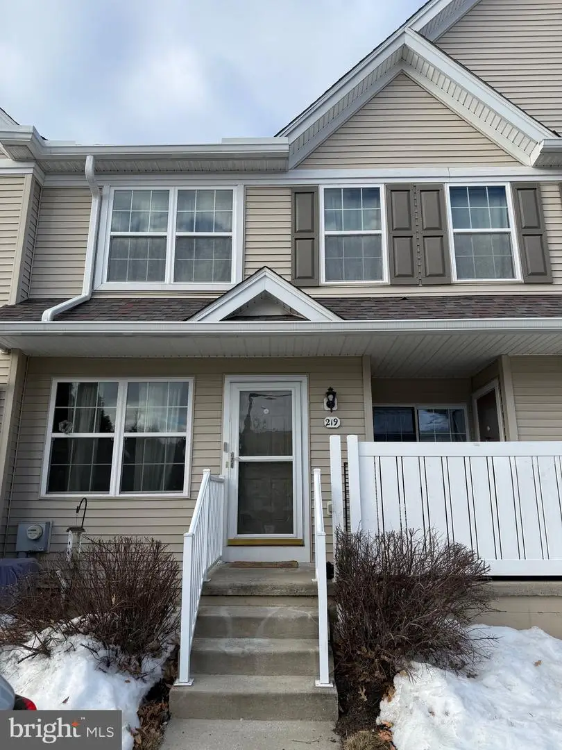 219 Flagstone Rd #6, Chester Springs, PA 19425 - #1