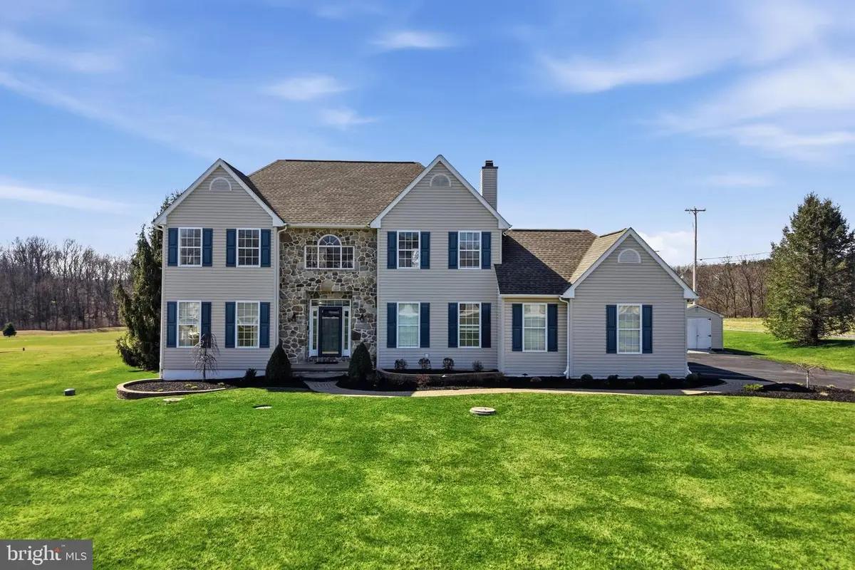 105 Preston Rd, Lincoln University, PA 19352 - #1