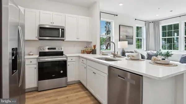 208 Derby Dr, COATESVILLE, PA 19320