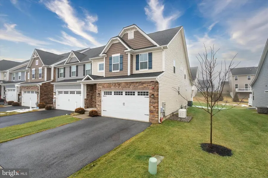 808 Fountain Trl, Kennett Square, PA 19348 - #2