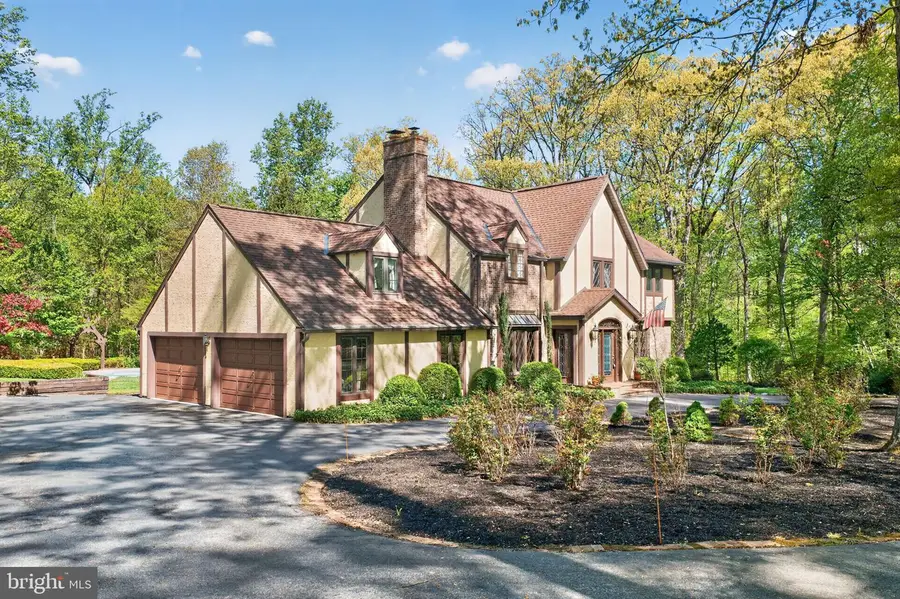 2323 Saint Peters Rd, Pottstown, PA 19465 - #2