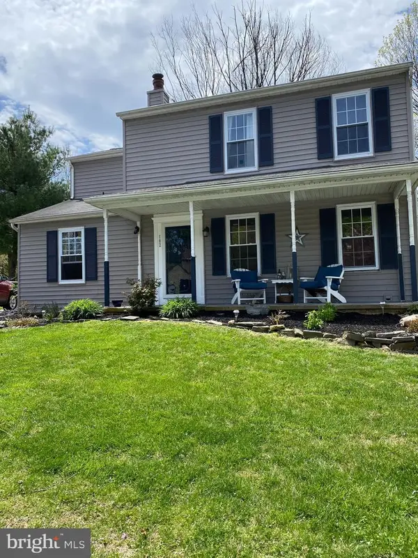 102 Gloucester Ct, DOWNINGTOWN, PA 19335
