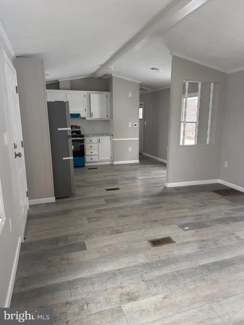 867 Aspen Ave, Spring City, PA 19475 - #2