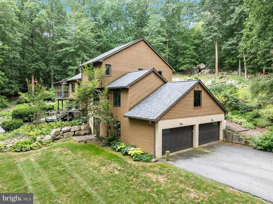 41 Lyons Run Rd, Glenmoore, PA 19343 - #2