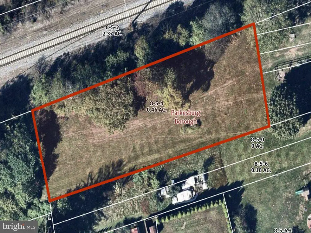 10 W Bridge St, Parkesburg, PA 19365 - #1