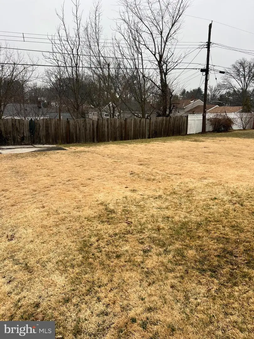 1212 Madison Ave, Phoenixville, PA 19460 - #3