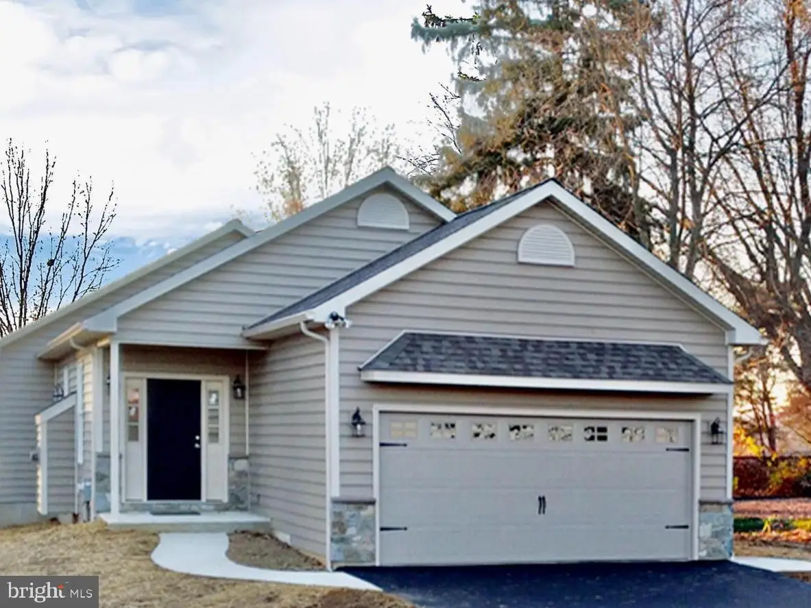 3054 Manor Rd, Coatesville, PA 19320 - #1