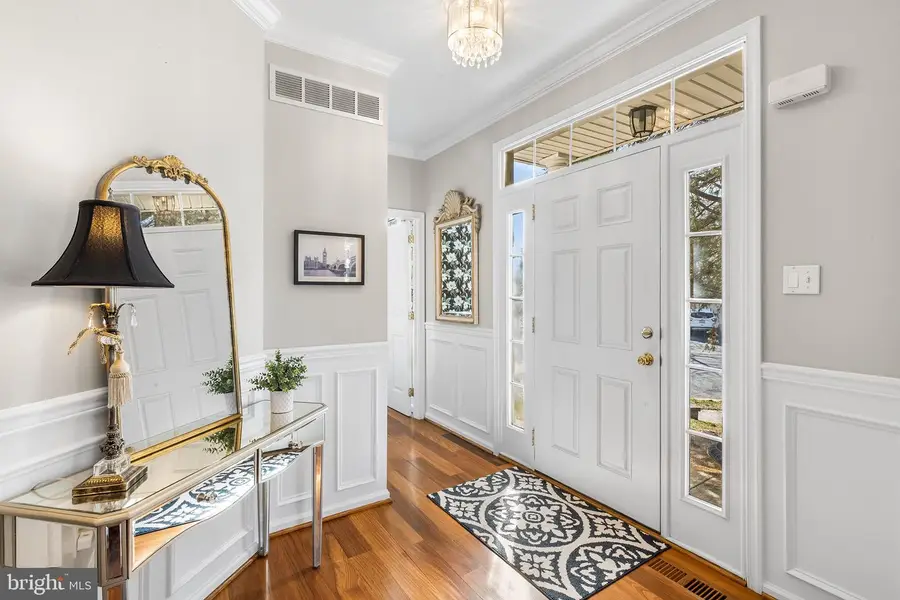 323 Cherry Ln, Kennett Square, PA 19348 - #2