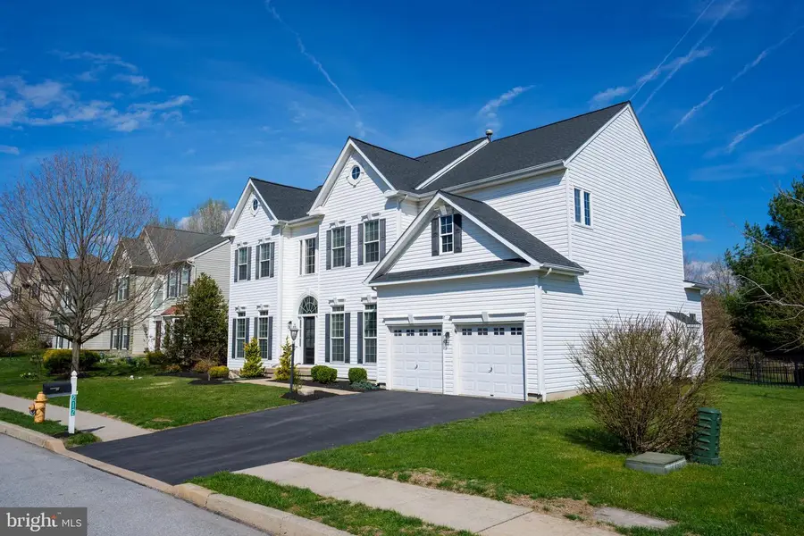 212 Eagle Glen Dr, Coatesville, PA 19320 - #2