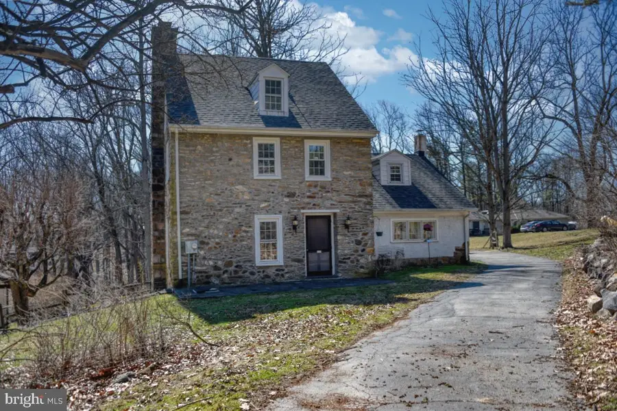 650 Spruce Dr, West Chester, PA 19382 - #2