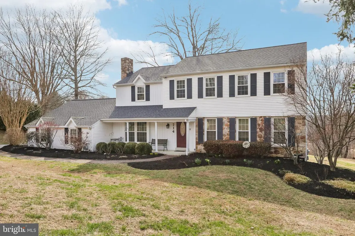 714 Isaac Taylor Dr, West Chester, PA 19382 - #1