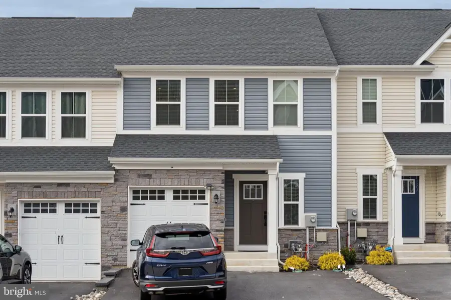 120 Arden Way, Downingtown, PA 19335 - #2