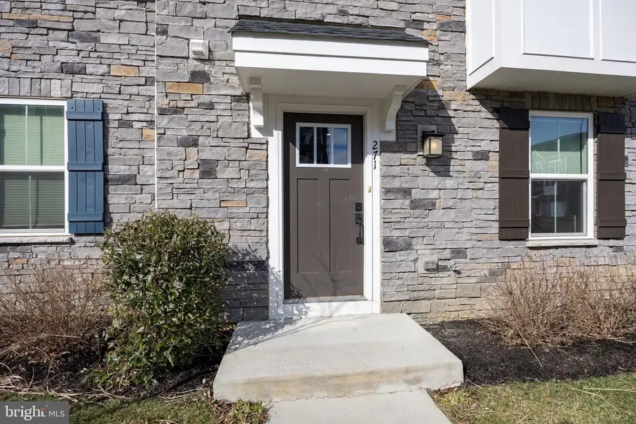 271 Sugar Maple Sq, Downingtown, PA 19335 - #3