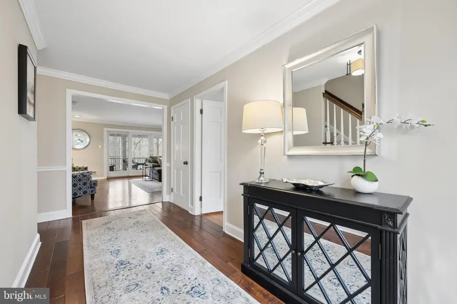 596 Tanglewood Ln, Devon, PA 19333 - #3