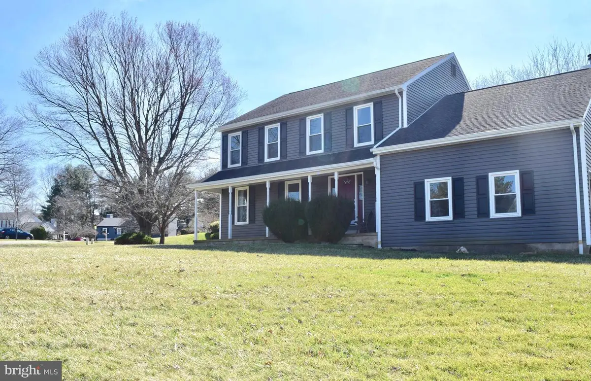 393 Clover Ct, West Grove, PA 19390 - #1