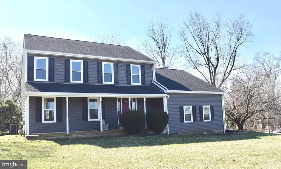 393 Clover Ct, West Grove, PA 19390 - #3