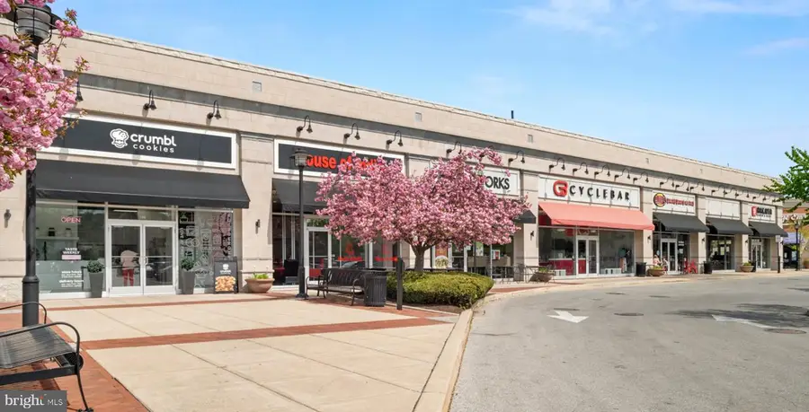 121 Four Leaf Dr, Downingtown, PA 19335 - #2