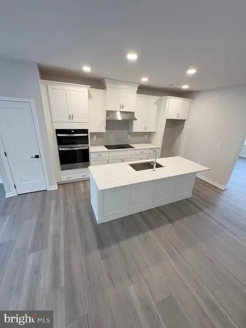 48 Grayson Ln, Downingtown, PA 19335 - #2