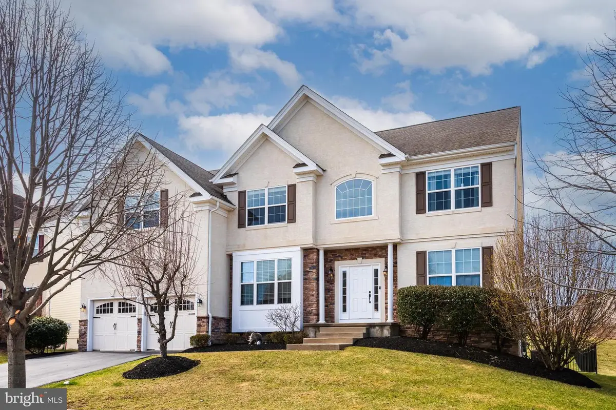 4127 Crescent Dr, Chester Springs, PA 19425 - #1