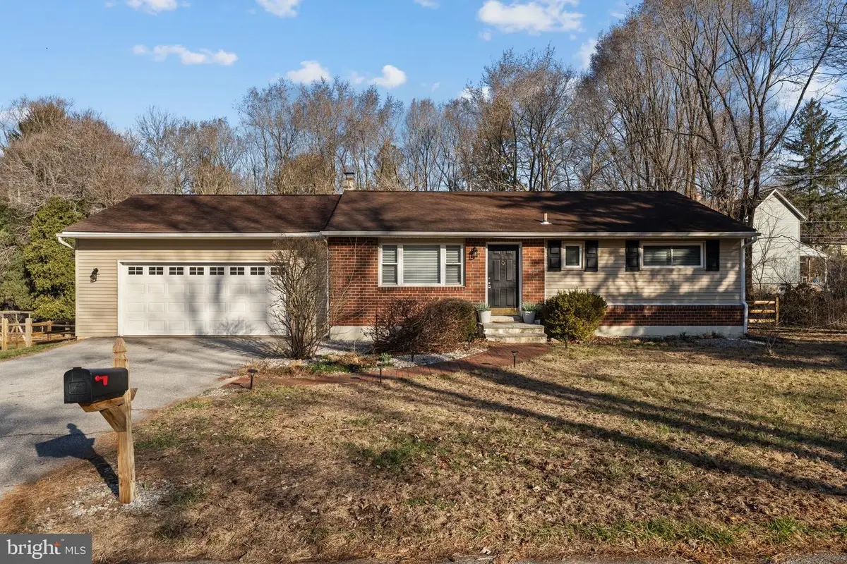 1103 Queen Dr, West Chester, PA 19380 - #1