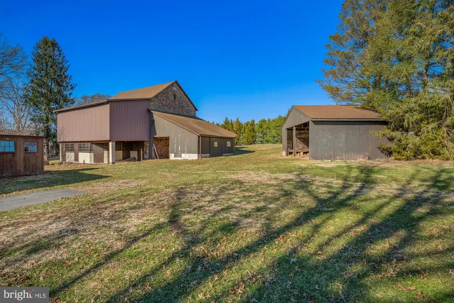 527 Bethel Church Rd, Spring City, PA 19475 - #3