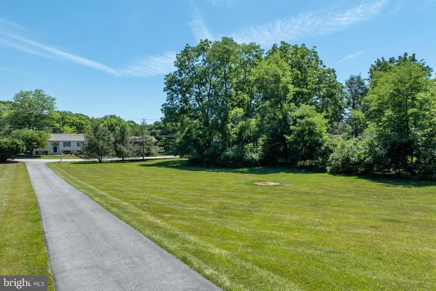 1430 Grove Ave, West Chester, PA 19380 - #2