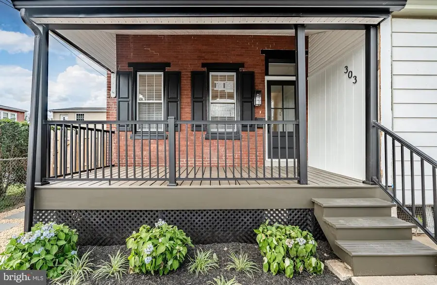 303 W Washington St, West Chester, PA 19380 - #3