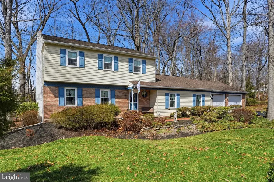 863 Hunters Run Rd, Pottstown, PA 19465 - #3