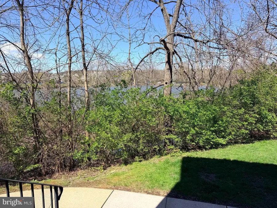 335 E Lancaster Ave #b-14, Downingtown, PA 19335 - #3