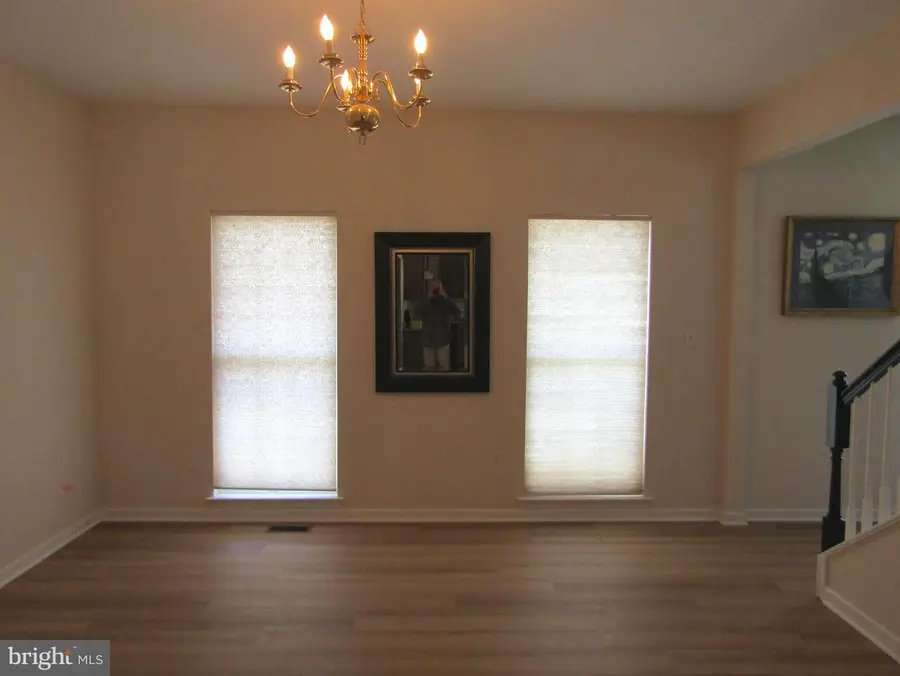 645 Blanca Ct, West Grove, PA 19390 - #2