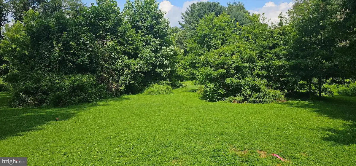 15 E Mount Vernon St, Oxford, PA 19363 - #1