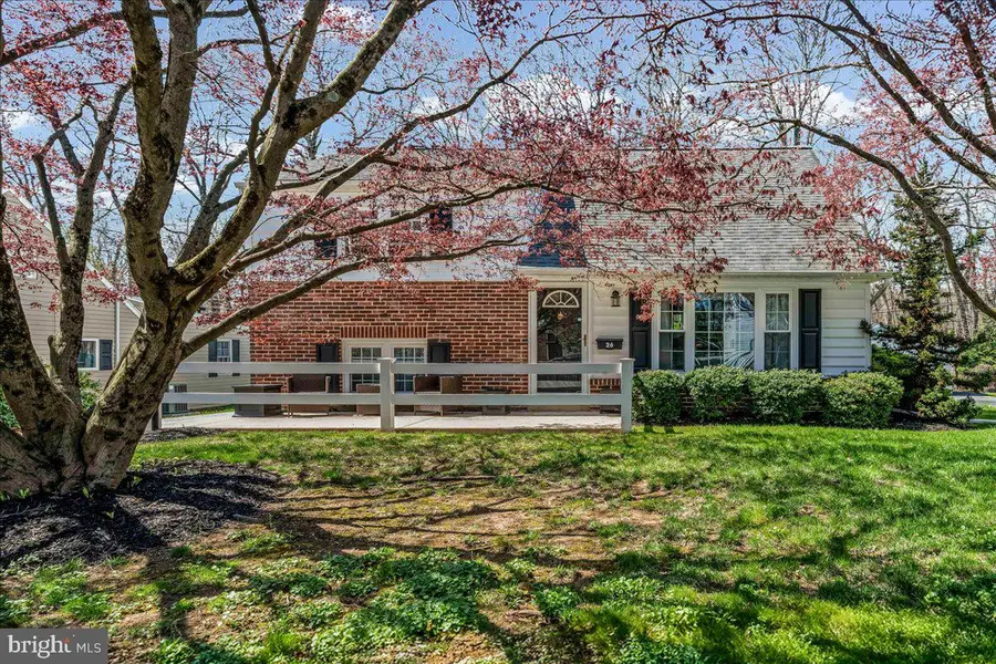 26 Greentree Ln, Malvern, PA 19355 - #3