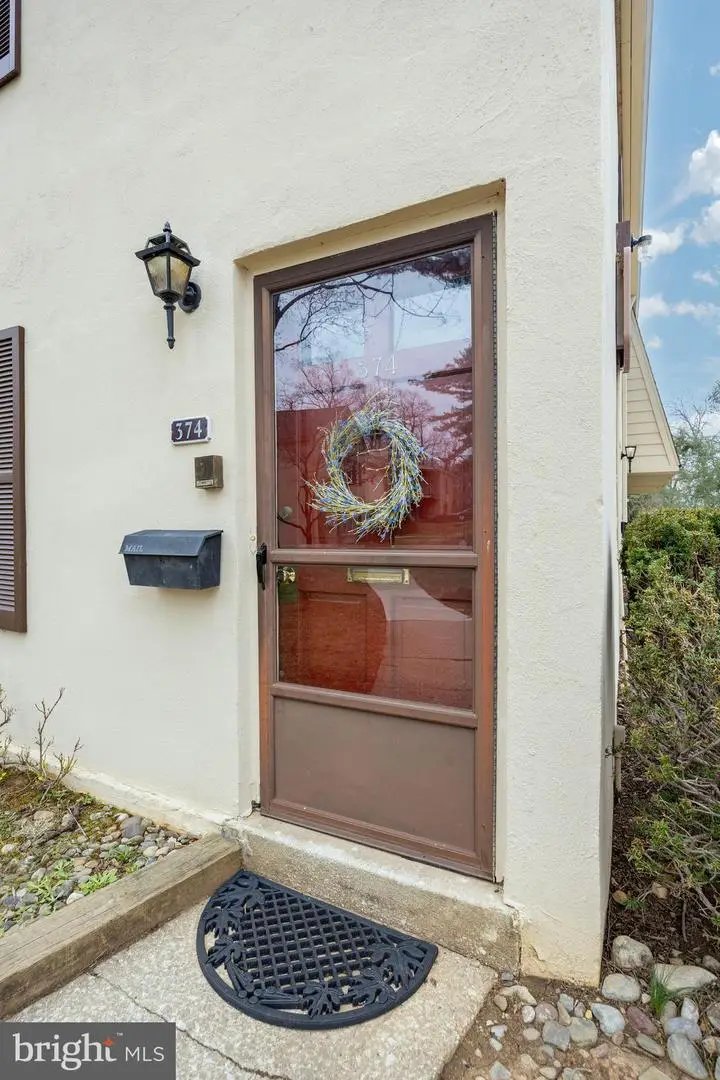 374 Old Forge Xing #374, Devon, PA 19333 - #3