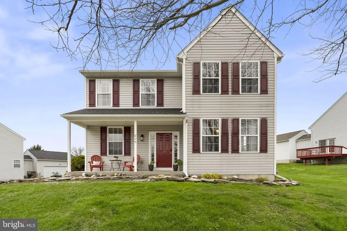 219 Beaumont Dr, Oxford, PA 19363 - #1