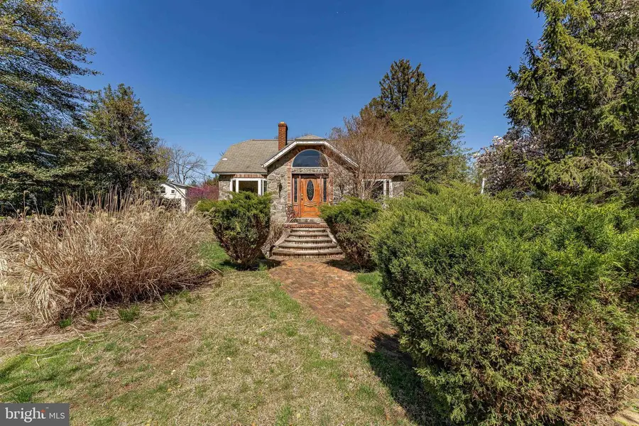 537 Red Fox Ln, Wayne, PA 19087 - #3