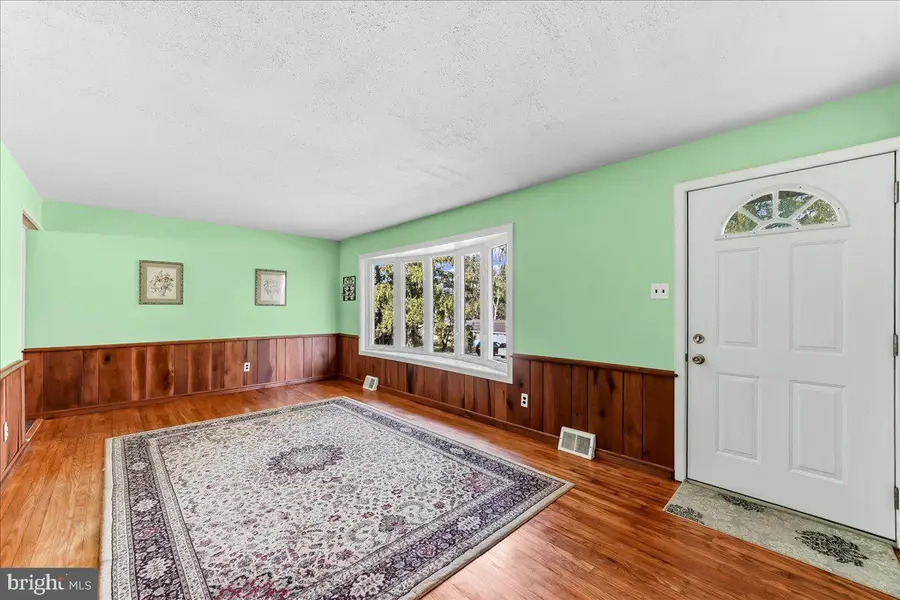 20 Holly Dr, West Grove, PA 19390 - #3