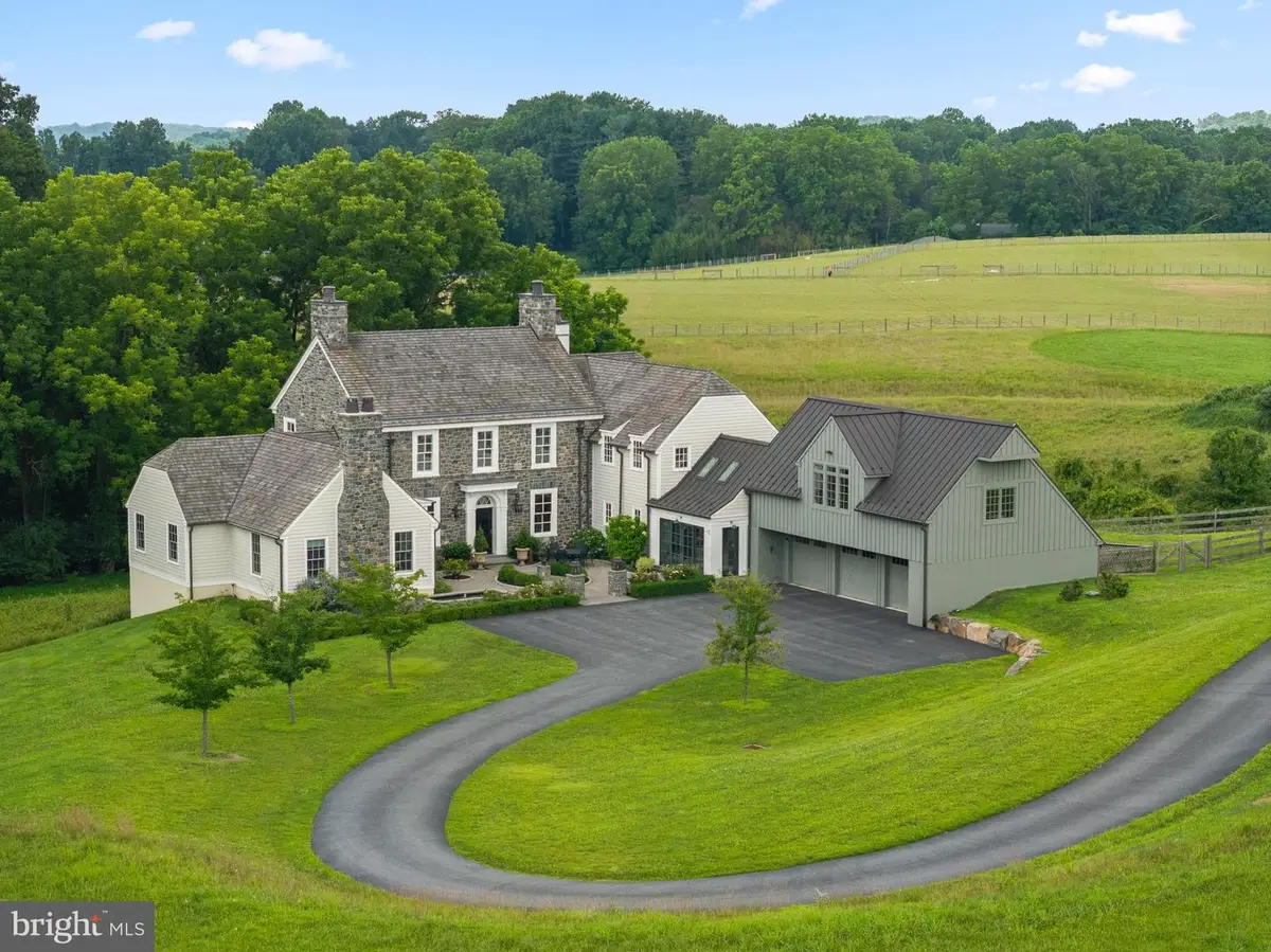 1484 W Strasburg Rd, West Chester, PA 19382 - #1