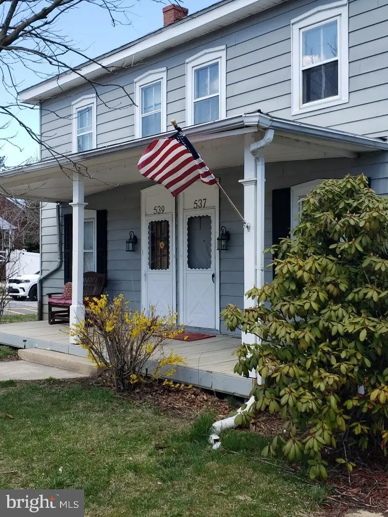 537-539 W 1st Ave, Parkesburg, PA 19365 - #2