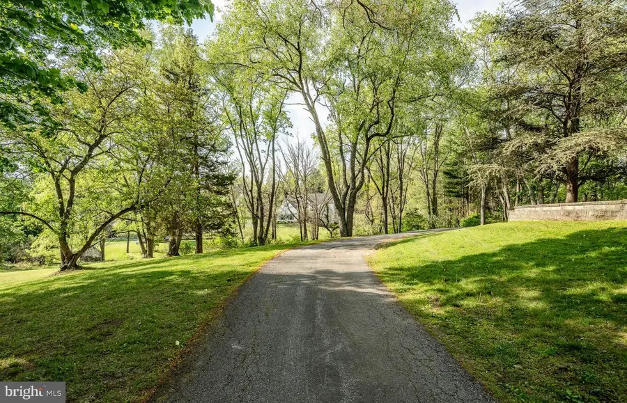 145 Sunset Hollow Rd, West Chester, PA 19380 - #2