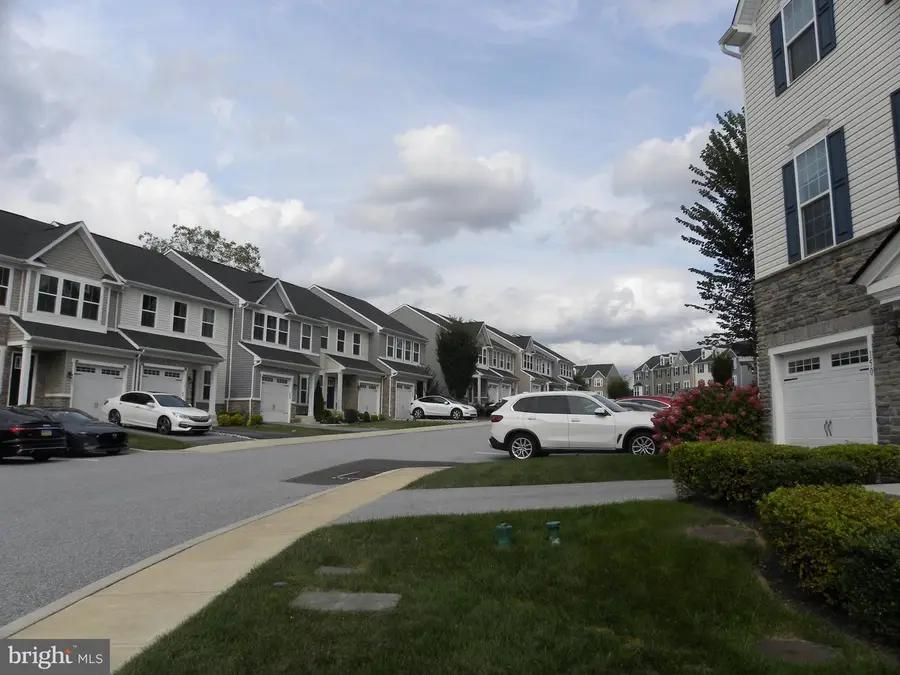 152 Mulberry Dr, Malvern, PA 19355 - #2