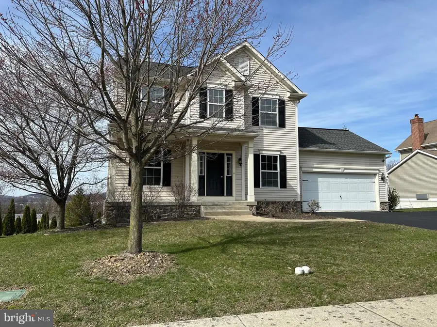 279 Merwood Dr, Morgantown, PA 19543 - #2