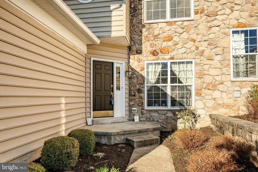 37 Sagewood Dr #14, Malvern, PA 19355 - #3