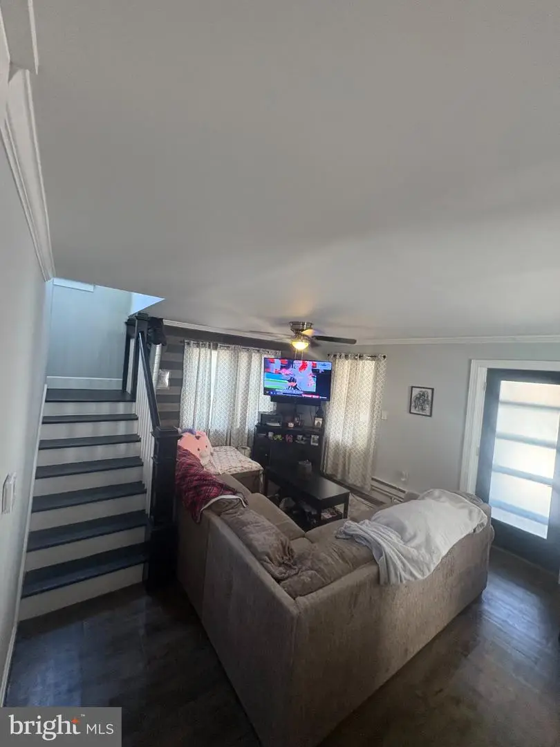 25 W Main St, Elverson, PA 19520 - #2