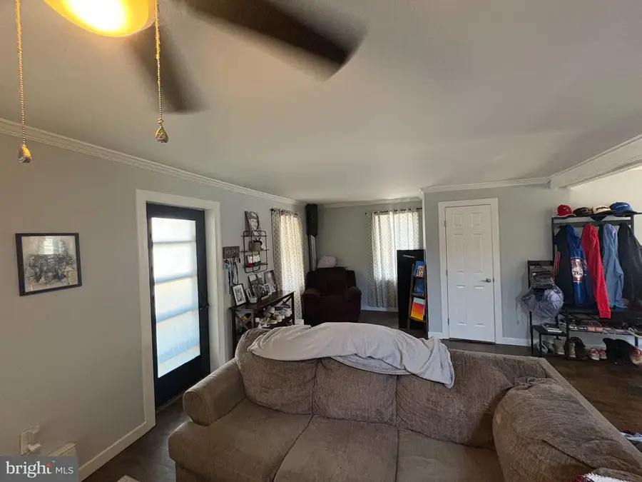 25 W Main St, Elverson, PA 19520 - #3