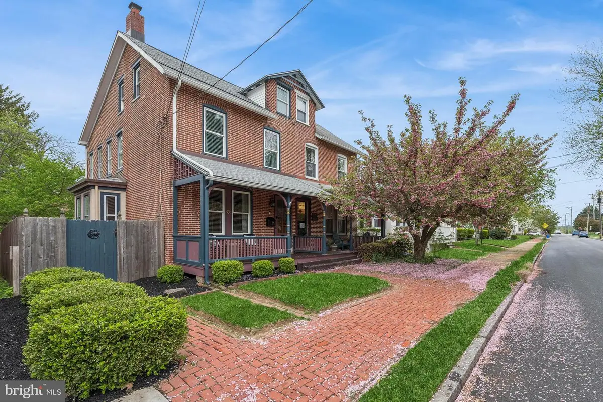 709 S Matlack St, West Chester, PA 19382 - #1