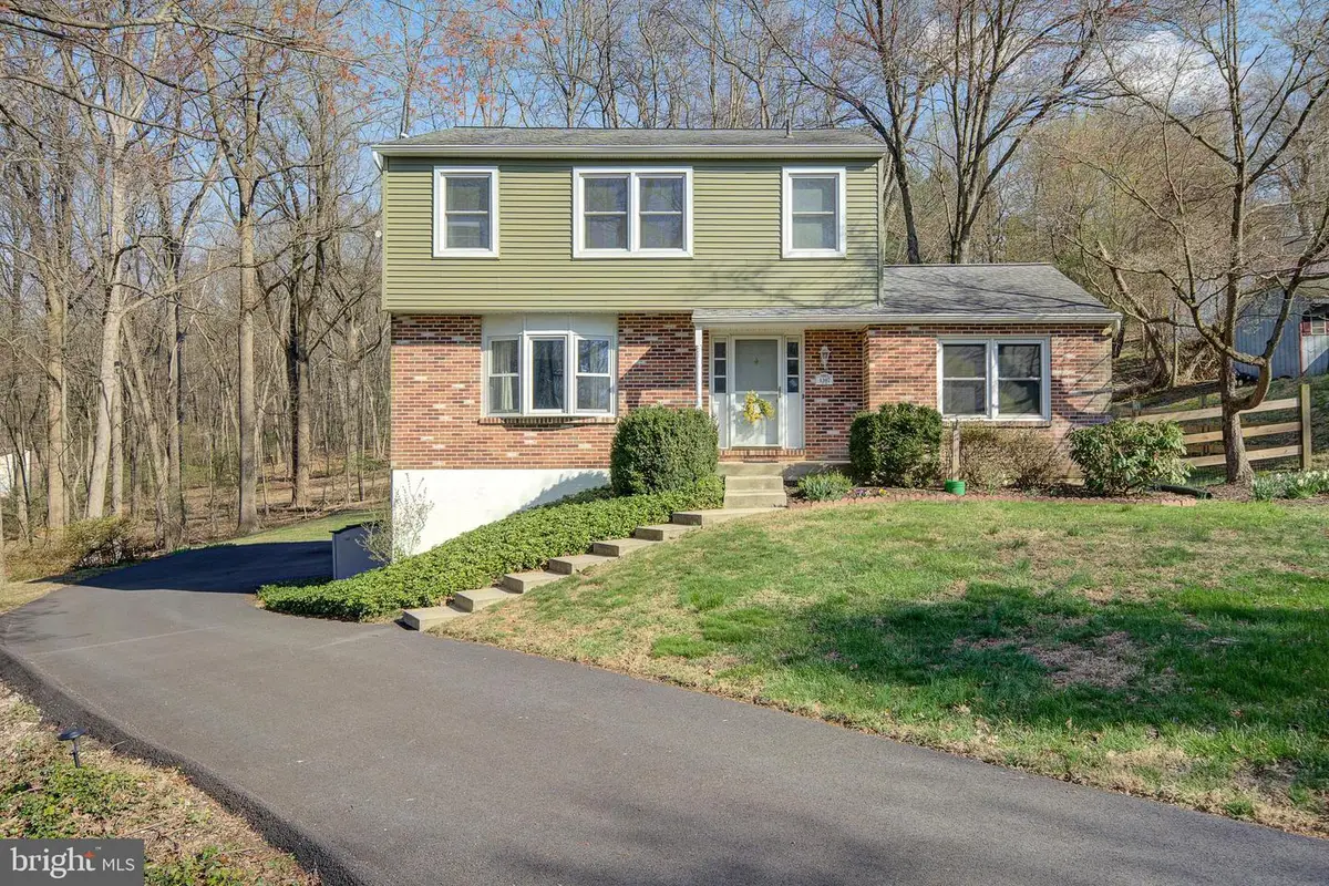 1307 Park View Ln, Downingtown, PA 19335 - #1