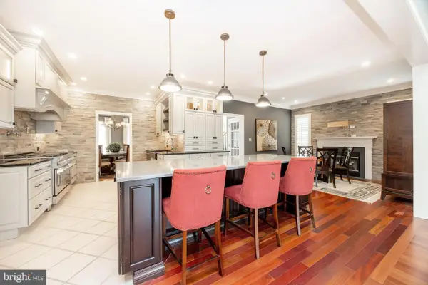 3 Hunter Dr, GLENMOORE, PA 19343