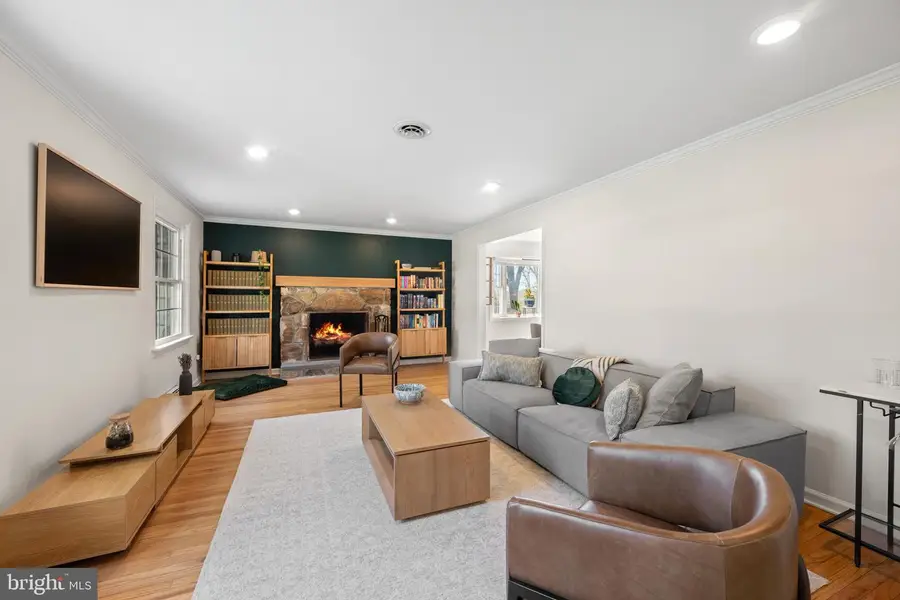 248 Seneca Dr, Malvern, PA 19355 - #2